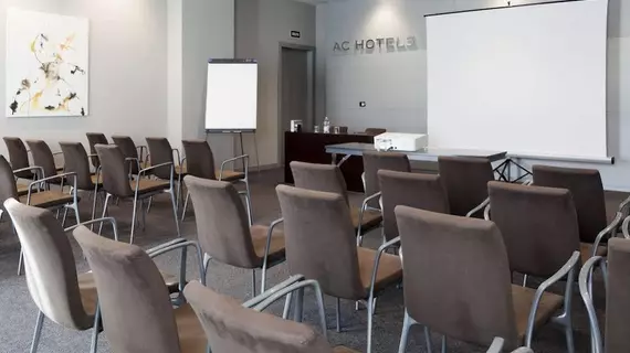 AC Hotel Arezzo by Marriott | Toskana - Arezzo (vilayet) - Arezzo