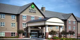 Holiday Inn Express & Suites - Green Bay East