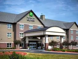 Holiday Inn Express & Suites - Green Bay East