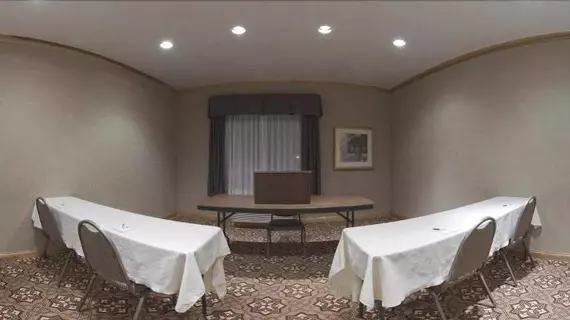 Holiday Inn Express Greensburg | Indiana - Greensburg (ve civarı) - Greensburg