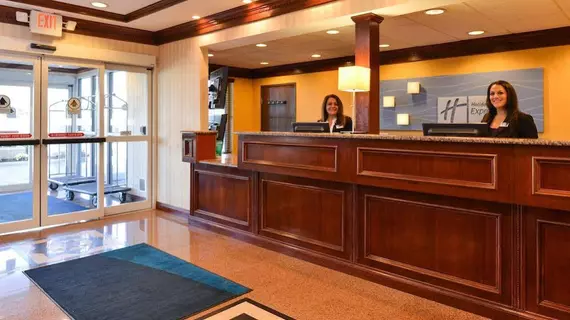 Holiday Inn Express Wixom | Michigan - Detroit (ve civarı) - Wixom