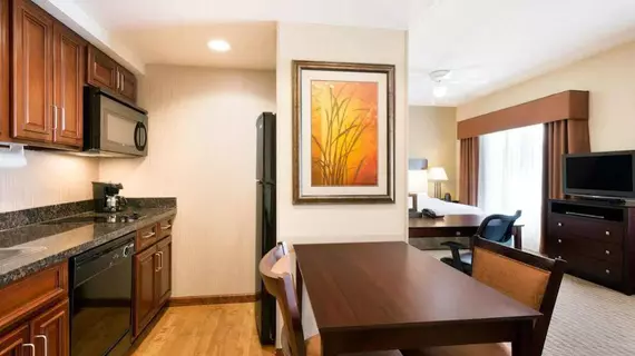 Homewood Suites New Brighton | Minnesota - Minneapolis - St. Paul (ve civarı) - New Brighton