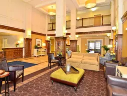 HOLIDAY INN EXPRESS & SUITES W