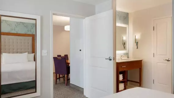 Homewood Suites by Hilton Gateway Hills Nashua | New Hampshire - Manchester (ve civarı) - Nashua