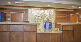 Fairfield Inn & Suites Burlington | Washington - Vernon Dağı (ve civarı) - Burlington