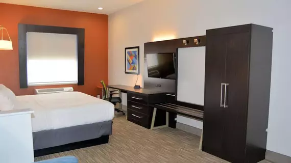 Holiday Inn Express Hotel and Suites Abilene | Teksas - Abilene (ve civarı) - Abilene