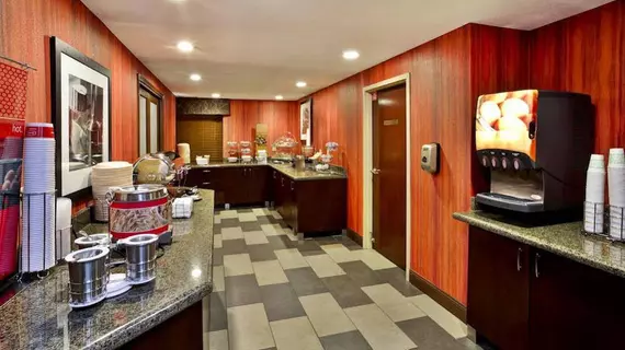 Hampton Inn Cincinnati Airport-North | Kentucky - Covington (ve civarı) - Hebron