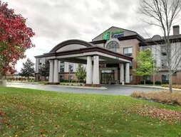 Holiday Inn Express Milwaukee North - Brown Deer/Mequon | Wisconsin - Milwaukee (ve civarı) - Milwaukee