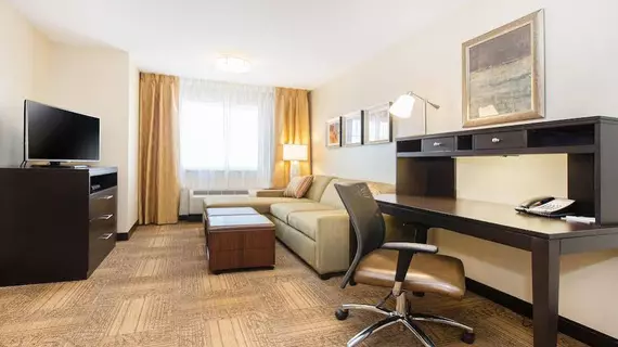 Staybridge Suites West Edmonton | Alberta - Edmonton (ve civarı) - Edmonton - Kuzeybatı Edmonton