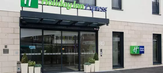 Holiday Inn Express Dusseldorf - City | Kuzey Ren-Westfalia - Düsseldorf (ve civarı) - Düsseldorf