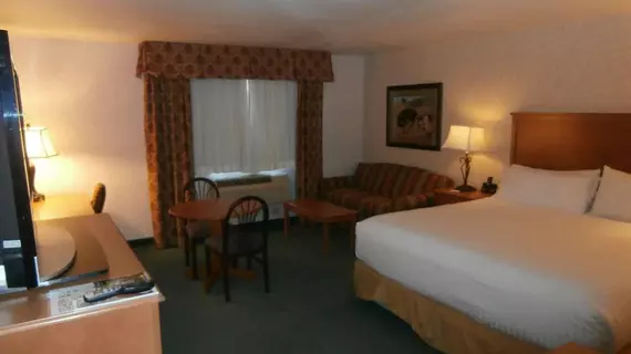 Holiday Inn Express Hotel & Suites Raton | New Mexico - Raton