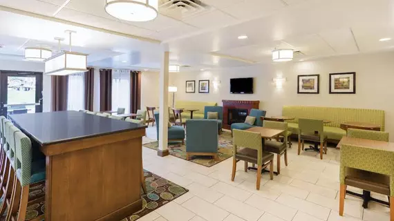 Holiday Inn Express Princeton/I-77 | Batı Virginia - Princeton (ve civarı) - Princeton