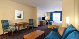 Holiday Inn Express Deer Lake