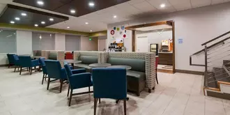 Holiday Inn Express Hotel & Suites Everett