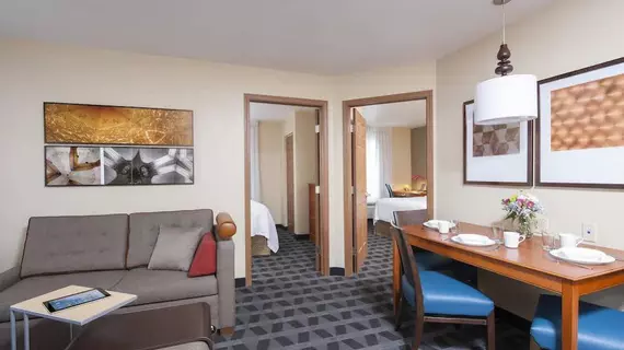 TownePlace Suites Indianapolis Park 100 | Indiana - Indianapolis (ve civarı) - Indianapolis