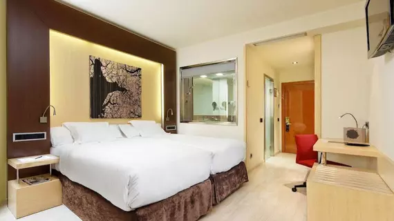 Melia Avenida de America | Madrid Özerk Topluluğu - Madrid (ve civarı) - Madrid