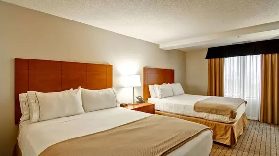 Holiday Inn Express and Suites Guelph | Ontario - Kitchener (ve civarı) - Guelph