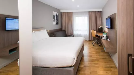 Holiday Inn London West | Londra (ve civarı) - Ealing - North Acton