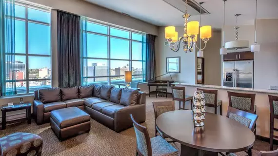 Holiday Inn Saskatoon Downtown | Saskatchewan - Saskatoon - Saskatoon Merkezi