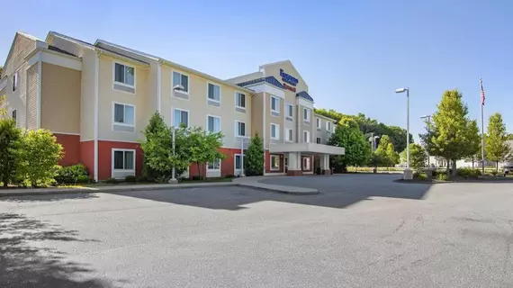 Fairfield Inn & Suites Hooksett | New Hampshire - Manchester (ve civarı) - Hooksett