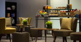 Renaissance Düsseldorf Hotel | Kuzey Ren-Westfalia - Düsseldorf (ve civarı) - Düsseldorf - City North