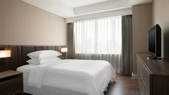 Sheraton Surabaya Hotel & Towers | Doğu Cava - Surabaya