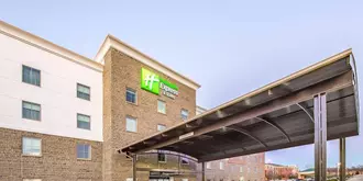 HOLIDAY INN EXPRESS & SUITES SHAWNEE-KANSAS CITY WEST