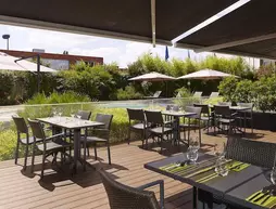 Holiday Inn Express Toulouse Airport | Occitanie - Haute-Garonne - Toulouse (ve civarı) - Blagnac