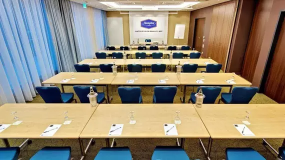 Hampton by Hilton Berlin City West | Berlin (ve civarı) - Tempelhof-Schoeneberg - Diplomatic Quarter - Batı Berlin Merkezi