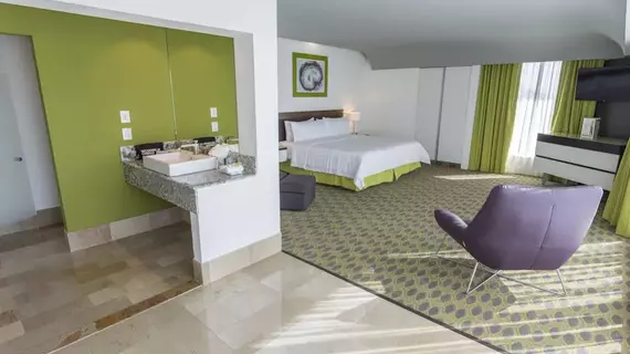 Holiday Inn Queretaro Zona Krystal | Queretaro - Queretaro (ve civarı) - Queretaro - Jurica