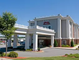 Hampton Inn & Suites Middletown | Rhode Adası - Newport (ve civarı) - Middletown