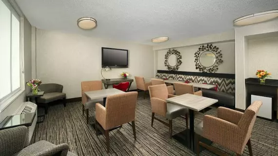 Holiday Inn Express Baltimore At The Stadiums | Maryland - Baltimore (ve civarı) - Baltimore - Downtown Baltimore