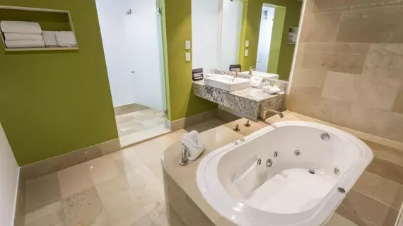 Holiday Inn Queretaro Zona Krystal | Queretaro - Queretaro (ve civarı) - Queretaro - Jurica