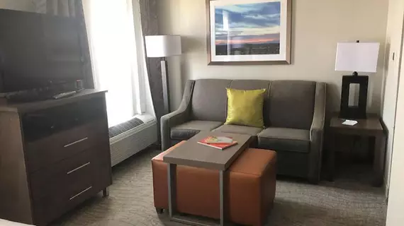 HOMEWOOD SUITES BY HILTON ALBUQUERQUE JOURNAL CENTER | New Mexico - Albuquerque (ve civarı) - Albuquerque