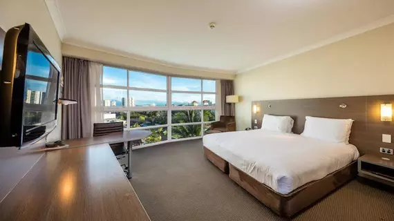 DoubleTree by Hilton Cairns | Queensland - Cairns - Cairns (ve civarı) - Cairns - Cairns Merkezi İş Bölgesi