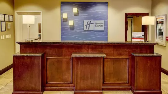 Holiday Inn Express & Suites Sioux City-South | Iowa - Sioux City (ve civarı) - Sioux City