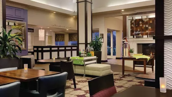 Hilton Garden Inn Auburn Riverwatch | Maine - Lewiston (ve civarı) - Auburn