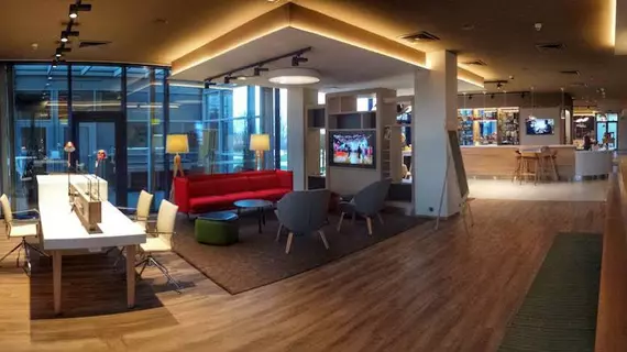 Holiday Inn Prague Airport | Prag - Městská čast Praha 6 (en büyük Prag ilçesi)