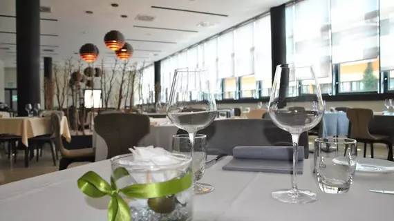 Hilton Garden Inn Milan North | Lombardy - Milano (ve civarı) - Milano