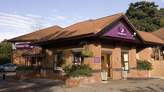 Premier Inn Liverpool (West Derby) | Merseyside (ilçe) - Liverpool (ve civarı) - Liverpool