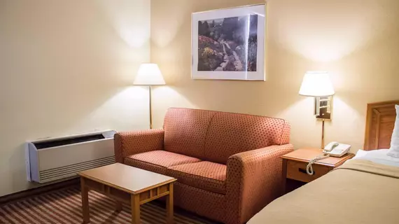 Quality Inn Wickliffe | Ohio - Cleveland (ve civarı) - Wickliffe