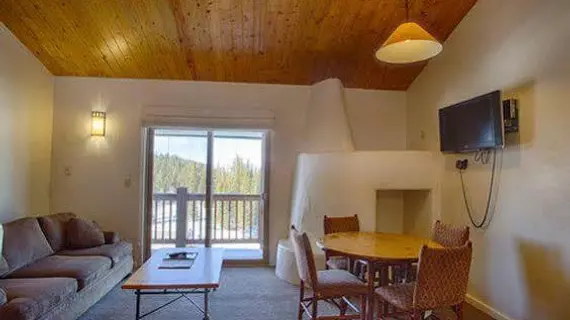 Grand Targhee Resort Mountainside Lodges | Wyoming - Jackson Hole (ve civarı) - Alta