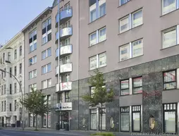 Park Plaza Berlin Kudamm | Berlin (ve civarı) - Tempelhof-Schoeneberg - Diplomatic Quarter - Batı Berlin Merkezi