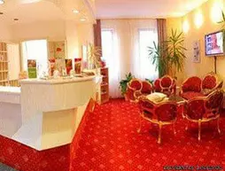 Hotel Das Kleine Ritz | Baden-Wuerttemberg - Rems-Murr-Kreis - Stuttgart (ve civarı) - Fellbach