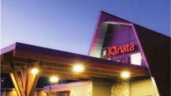 The Kanata by BCMInns Blairmore | Alberta - Waterton Parkı (ve civarı) - Blairmore