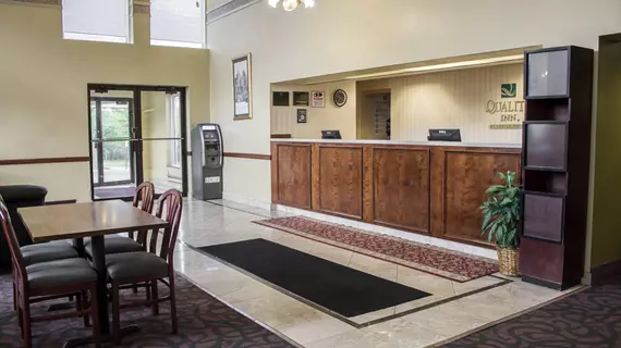 Quality Inn Wickliffe | Ohio - Cleveland (ve civarı) - Wickliffe