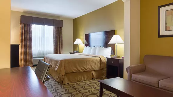 RODEWAY INN & SUITES WINNFIELD | Louisiana - Winnfield