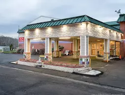 GuestHouse Inn and Suites Williamstown - Marietta | Batı Virginia - Parkersburg (ve civarı) - Williamstown