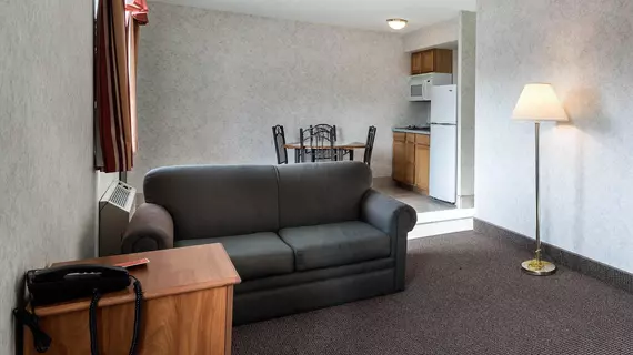 Red Carpet Inn & Suites Canandaigua | New York - Rochester (ve civarı) - Canandaigua