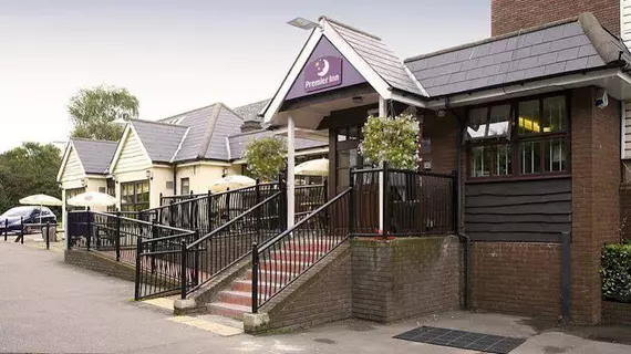 Premier Inn Epsom South | Surrey (kontluk) - Tadworth